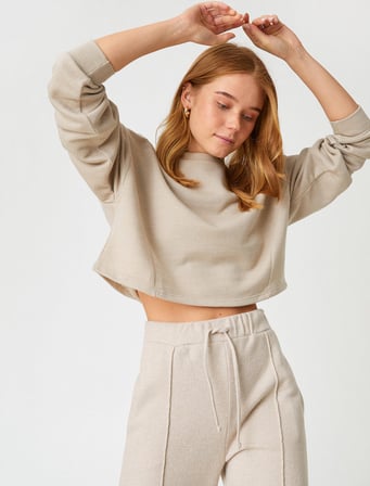 Bisiklet Yaka Uzun Kollu Sweatshirt