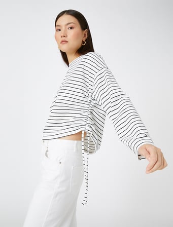 Bisiklet Yaka Sweatshirt Büzgü Detaylı