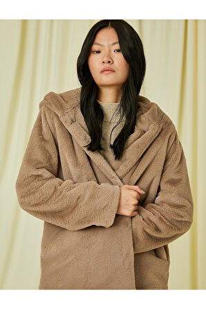 Kapüşonlu Oversize Peluş Kısa Kaban