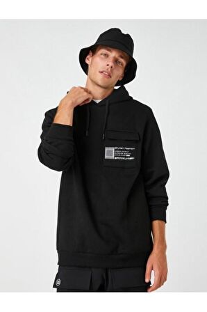 Kapşonlu Sweatshirt Slogan Baskılı Cep Detaylı