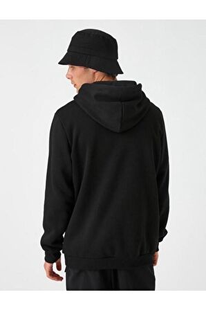 Kapşonlu Sweatshirt Slogan Baskılı Cep Detaylı