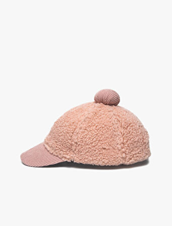 Peluş Cap Şapka Ponpon Detaylı