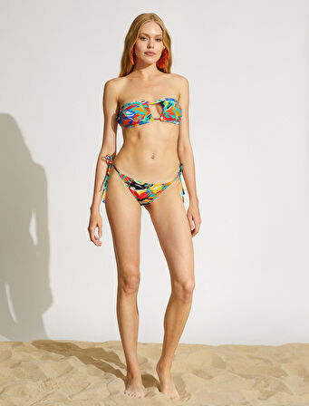 İnce Askılı Bikini Üstü Kap Detaylı Desenli