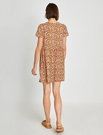 Kısa Kollu Mini Elbise