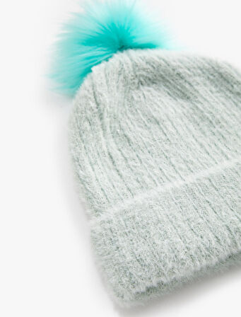 Ponpon Detaylı Bere