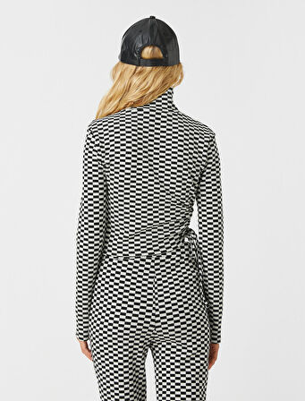 Crop Tişört Dik Yaka Büzgülü