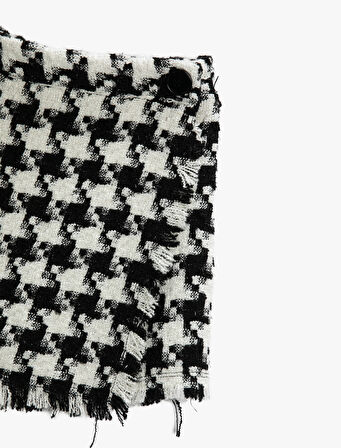 Kazayağı Desenli Şort Etek