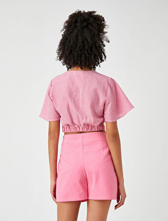Crop Bluz V Yaka Pencere Detaylı Desenli