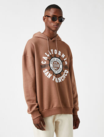 Kolej Baskılı Kapşonlu Sweatshirt Şardonlu