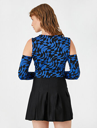 Uzun Kollu Tişört Crop Pencere Detaylı