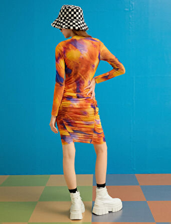 Kısa Transparan Kalem Elbise Uzun Kollu Büzgülü