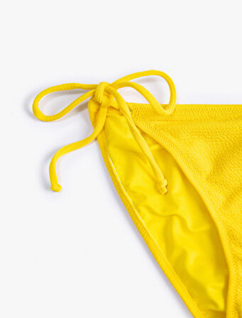 Basic Bikini Altı Yanları Bağlama Detaylı Dokulu Normal Bel