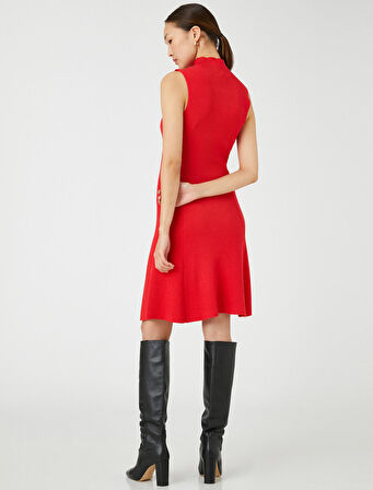 Kolsuz Kısa Triko Elbise Balıkçı Yaka