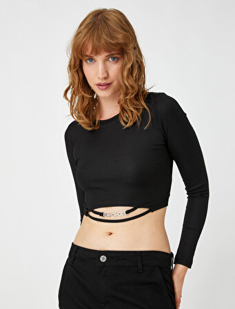 Crop Tişört Uzun Kollu Metal Aksesuarlı Pencere Detaylı