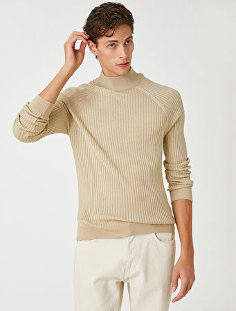 Basic Triko Kazak Yarım Balıkçı Yaka