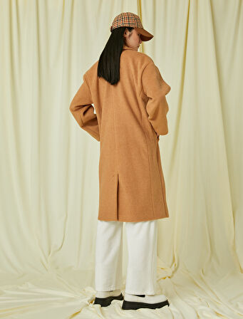 Çift Düğmeli Kaşe Kaban