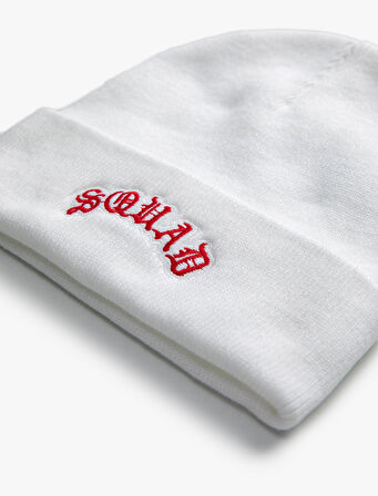 Basic Örgü Bere Slogan İşlemeli Katlama Detaylı