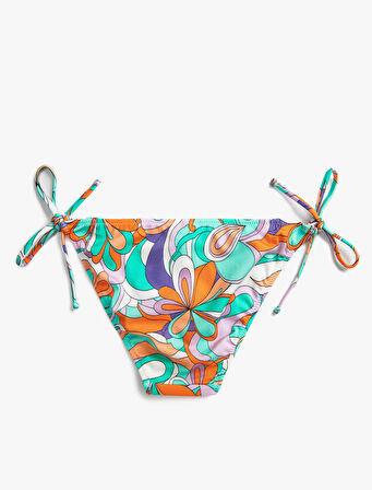 Bikini Altı Yanları Bağlama Detaylı Desenli
