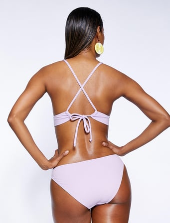 Üçgen Bikini Üstü Dokulu Kaplı Bağlama Detaylı