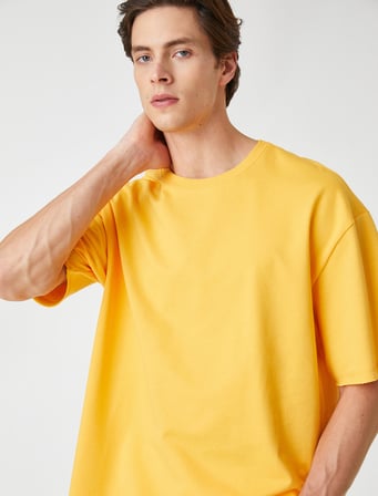 Basic Oversize Tişört Bisiklet Yaka Kısa Kollu
