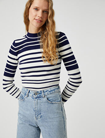 Dik Yaka Triko Kazak Dar Kesim Uzun Kollu Kaşmir Dokulu