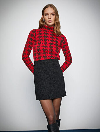 Melis Ağazat X Koton - Uzun Kollu Yumuşak Dokulu Boğazlı Tişört