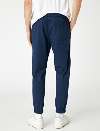 Beli Lastikli Pantolon Slogan Baskılı Kemer Detaylı Cepli