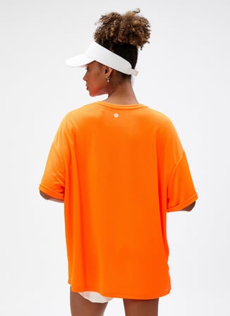 Ebru Şallı X  Koton Turuncu Kadın Bisiklet Yaka T-Shirt 3SAK10029NK