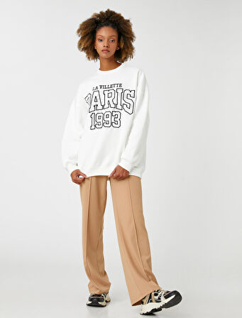 Bisiklet Yaka Sweatshirt Oversize Slogan İşlemeli Uzun Kollu