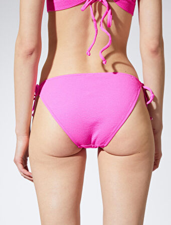 Brazilian Bikini Altı Basic Dokulu Yanları Bağlama Detaylı
