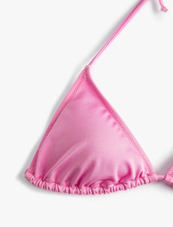Üçgen Bikini Üstü Boyundan Bağlamalı Kaplı