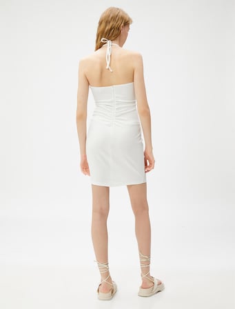 Mini Elbise Pencere Detaylı Drapeli Halter Yaka