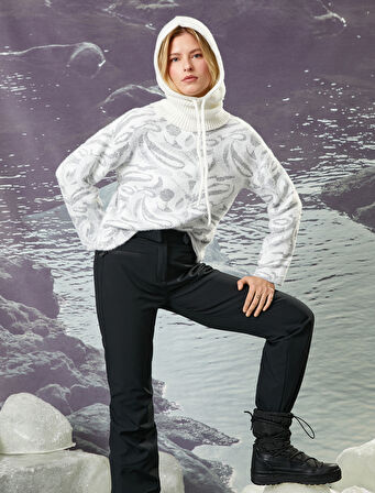 Koton X Şahika Ercümen - Yumuşak Dokulu Dik Yaka Kazak