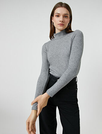 Şahika Ercümen X Koton - Ribanalı Balıkçı Yaka Basic Tişört