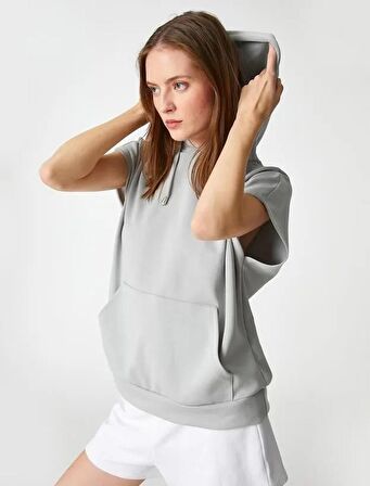 Kadın Giyim Kapüşonlu Kısa Kollu Tişört Kanguru Cepli Modal Karışımlı 3SAK10089EK Gri