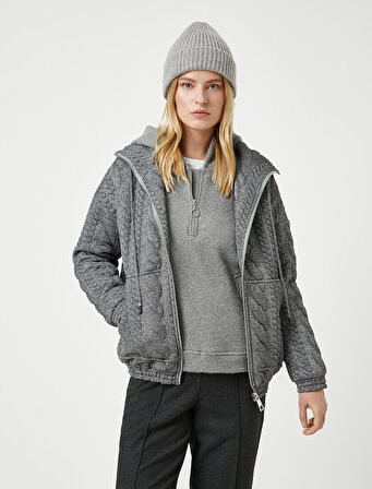 Şahika Ercümen X Koton - Örgü Görünümlü Cepli Fermuarlı Ceket