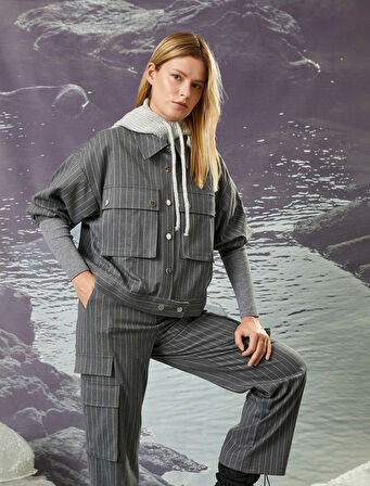 Koton X Şahika Ercümen - Cepli Çıtçıtlı Gömlek Yaka Ceket