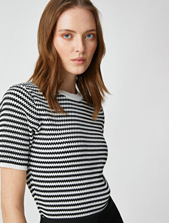 Kısa Kollu Triko Kazak Bisiklet Yaka