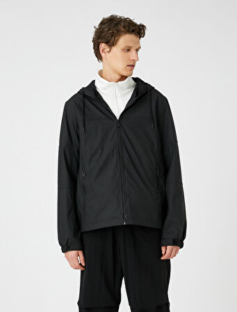 Deri Görünümlü Ceket Kapşonlu Fermuarlı Cep Detaylı