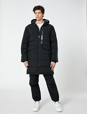 Uzun Mont Anorak Kapşonlu Cepli Şerit Baskılı