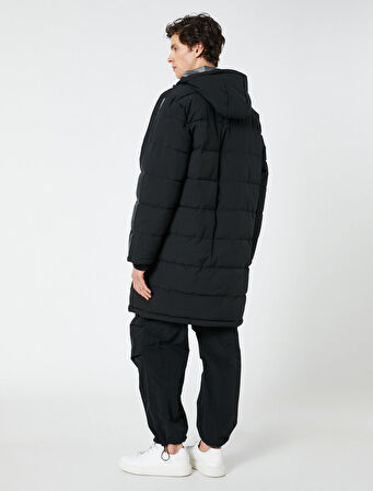 Uzun Mont Anorak Kapşonlu Cepli Şerit Baskılı