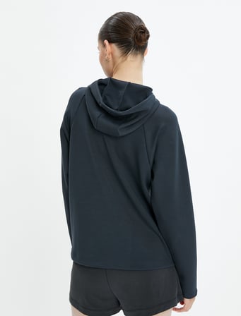 Kapşonlu Sweatshirt Dik Yaka Rahat Kesim Modal Kumaş Yumuşak Tuşe Dokulu