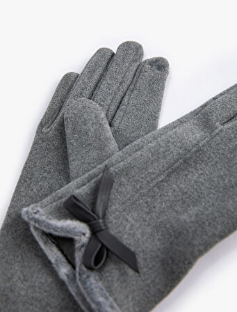 Eldiven Peluş Detaylı Yumuşak Dokulu