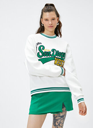 Koton Bisiklet Yaka Baskılı Ekru Kadın Sweatshırt 4WAL10018IK