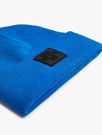 Basic Bere Slogan Etiket Baskılı Katlama Detaylı