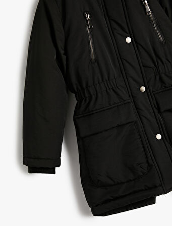 Uzun Şişme Kapşonlu Mont Kürk Detaylı Cepli