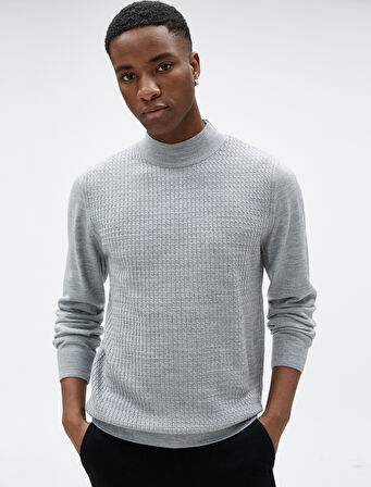 Yarım Balıkçı Yaka Kazak Triko Dokulu Dar Kesim Uzun Kollu