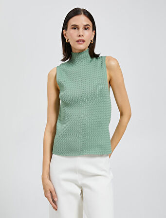 Boğazlı Atlet Kolsuz Örgü Motifli