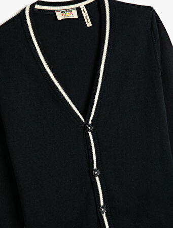 Hırka Düğmeli V Yaka Triko