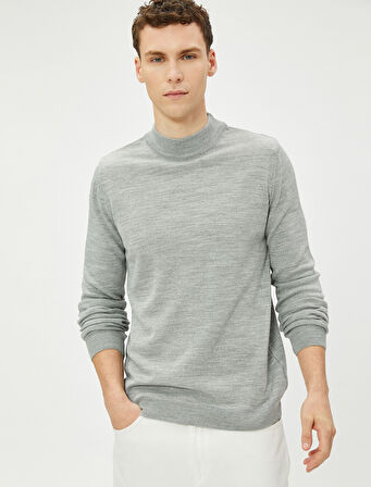 Akrilik Triko Kazak Yarım Balıkçı Yaka